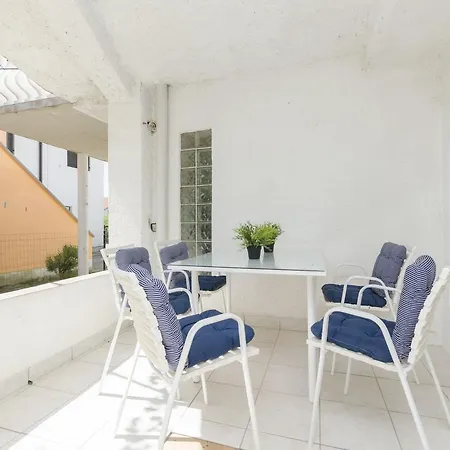 Appartement Bozidar Privlaka (Zadar)